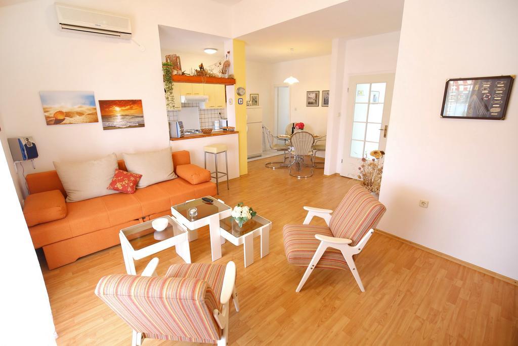 Apartment Zrinka Ist Extérieur photo