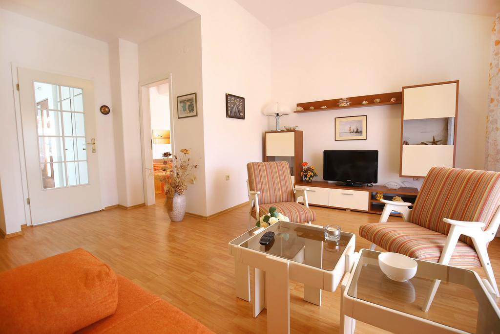 Apartment Zrinka Ist Extérieur photo