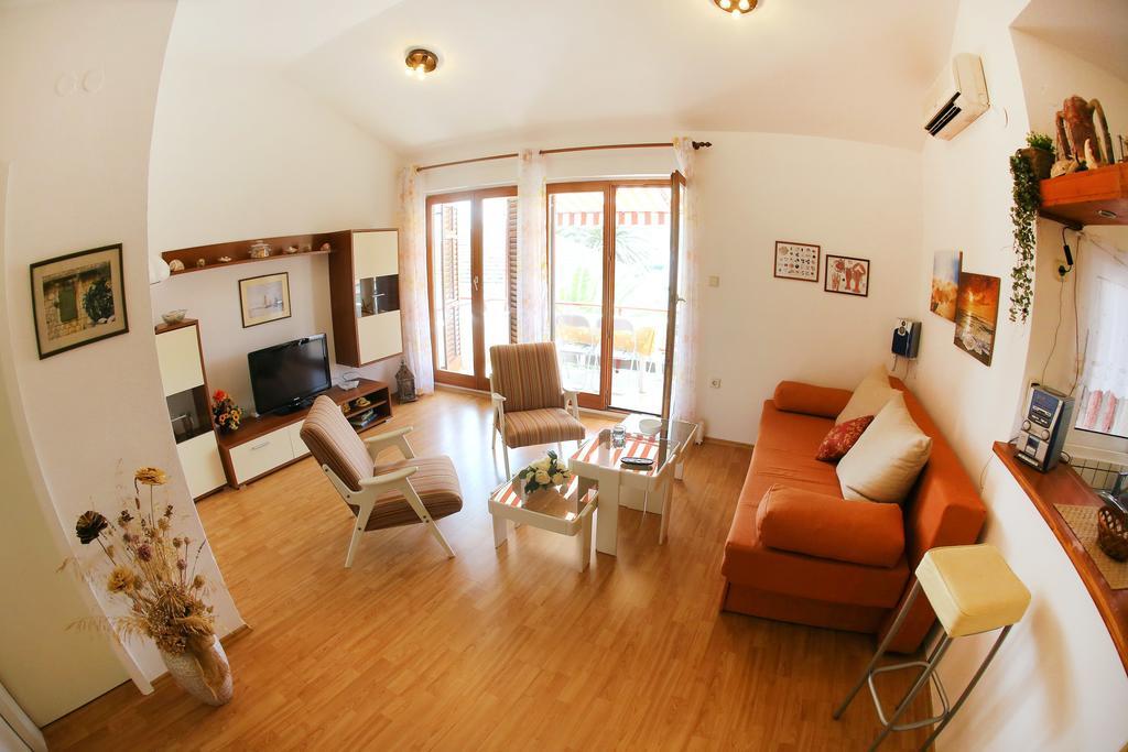 Apartment Zrinka Ist Extérieur photo